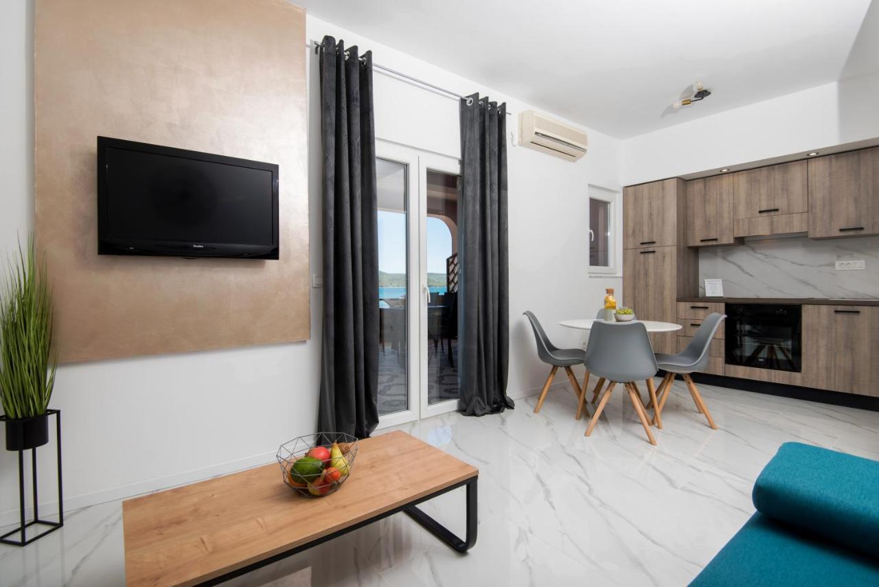Euroholiday Apartments 图兰杰 外观 照片
