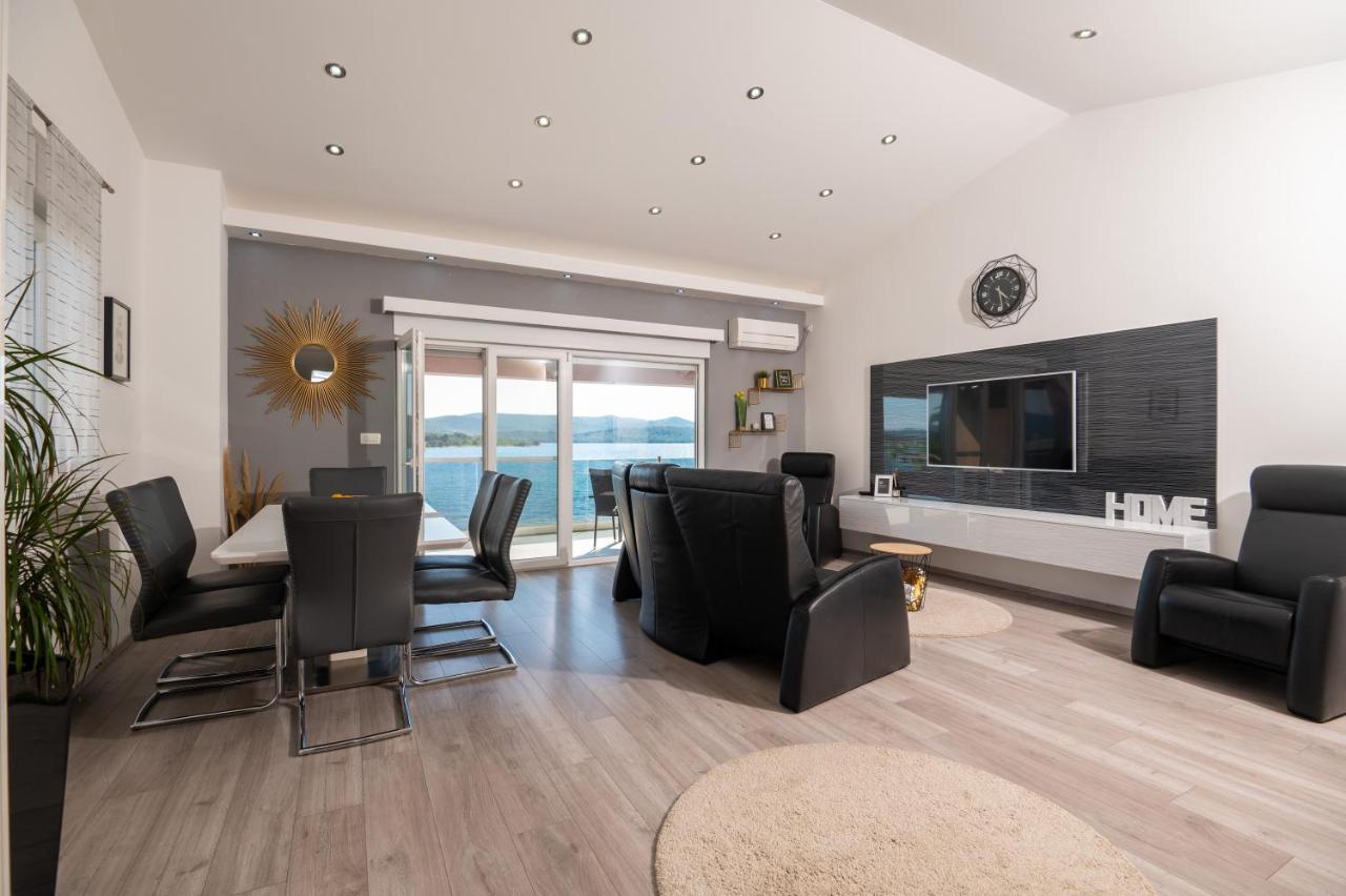 Euroholiday Apartments 图兰杰 外观 照片