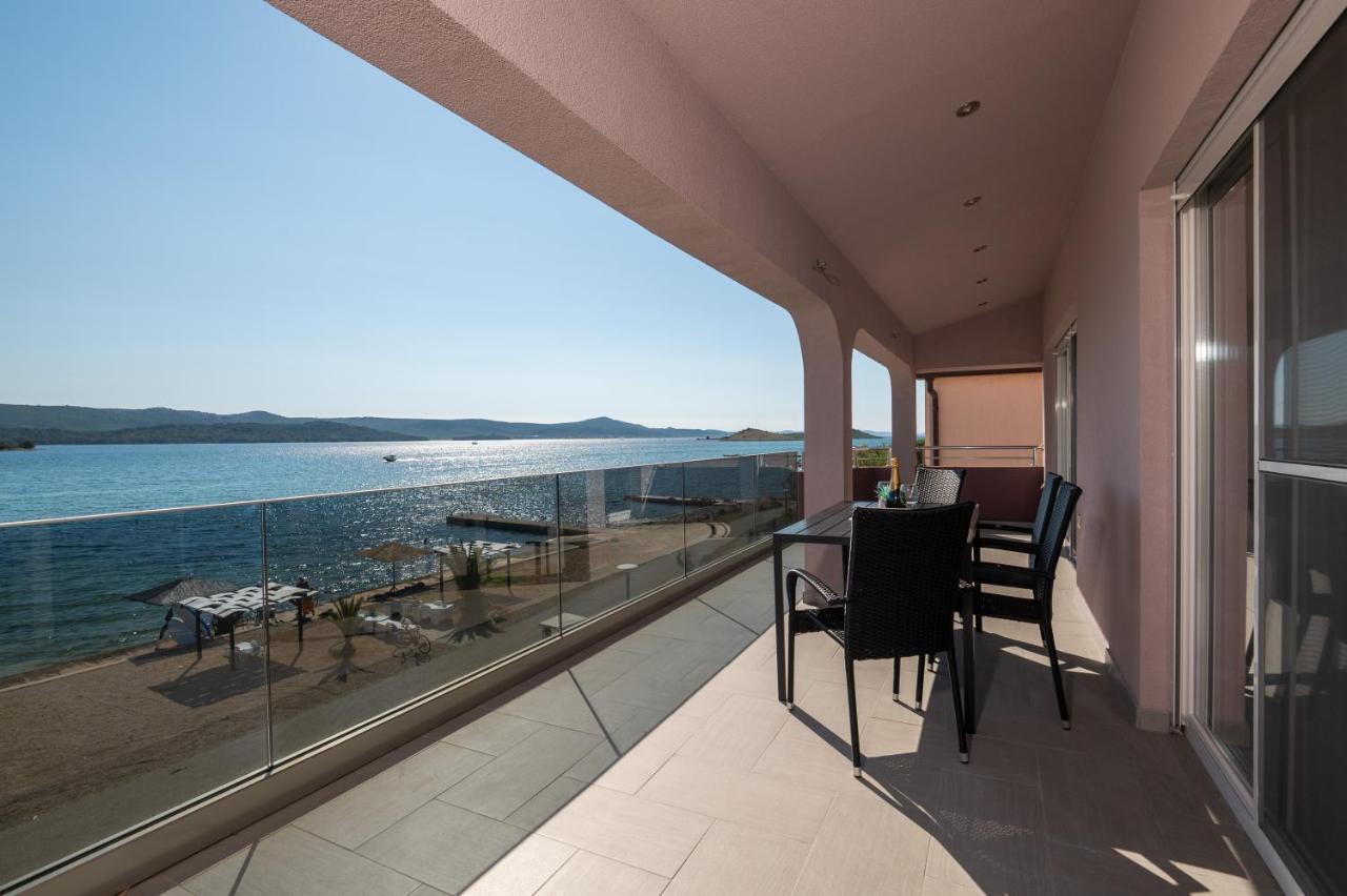Euroholiday Apartments 图兰杰 外观 照片
