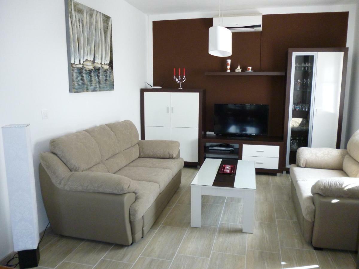 Euroholiday Apartments 图兰杰 外观 照片